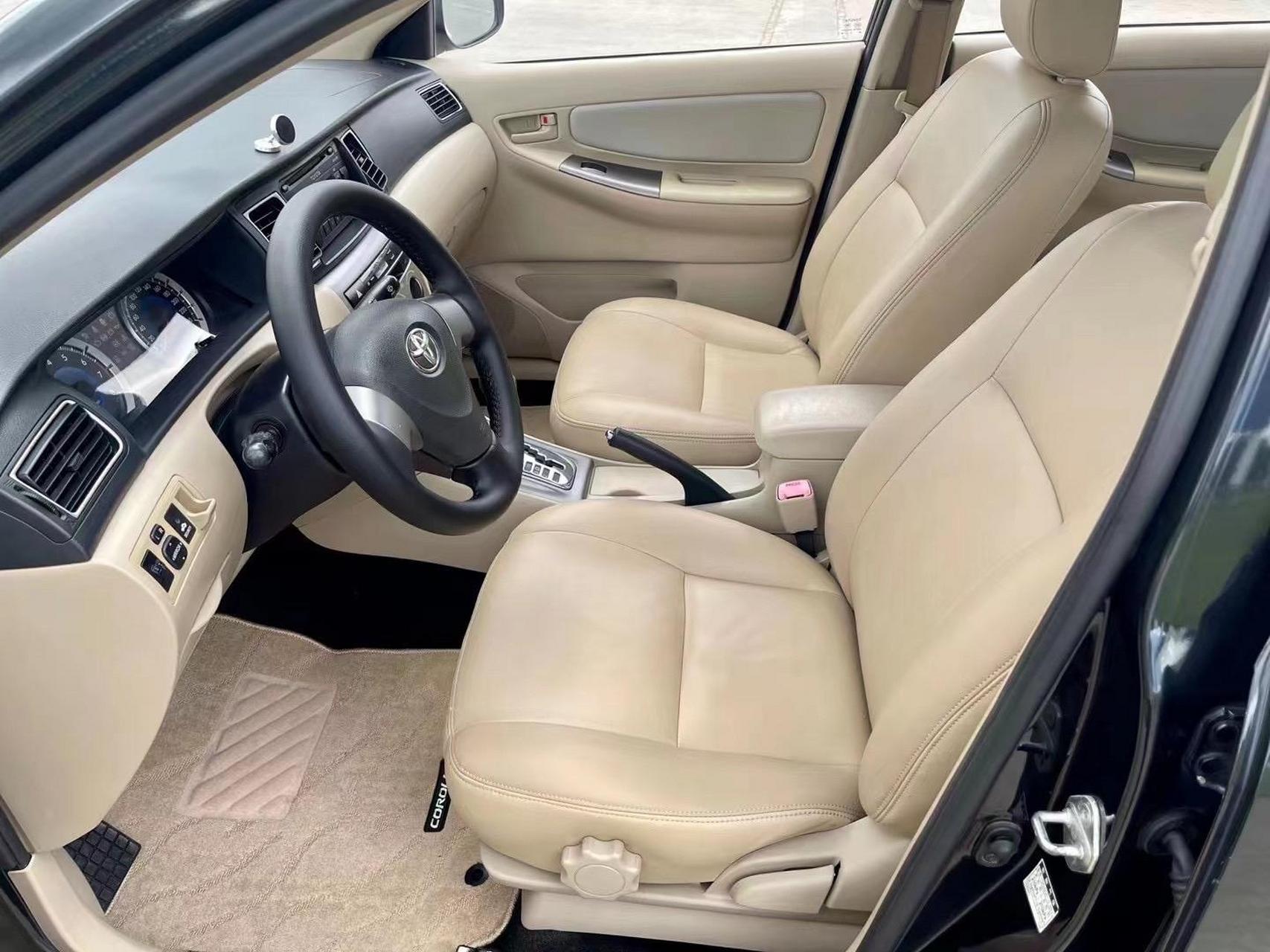 16年丰田花冠,1.6排量,自动天窗版,原版车况,安全行驶7万多公里