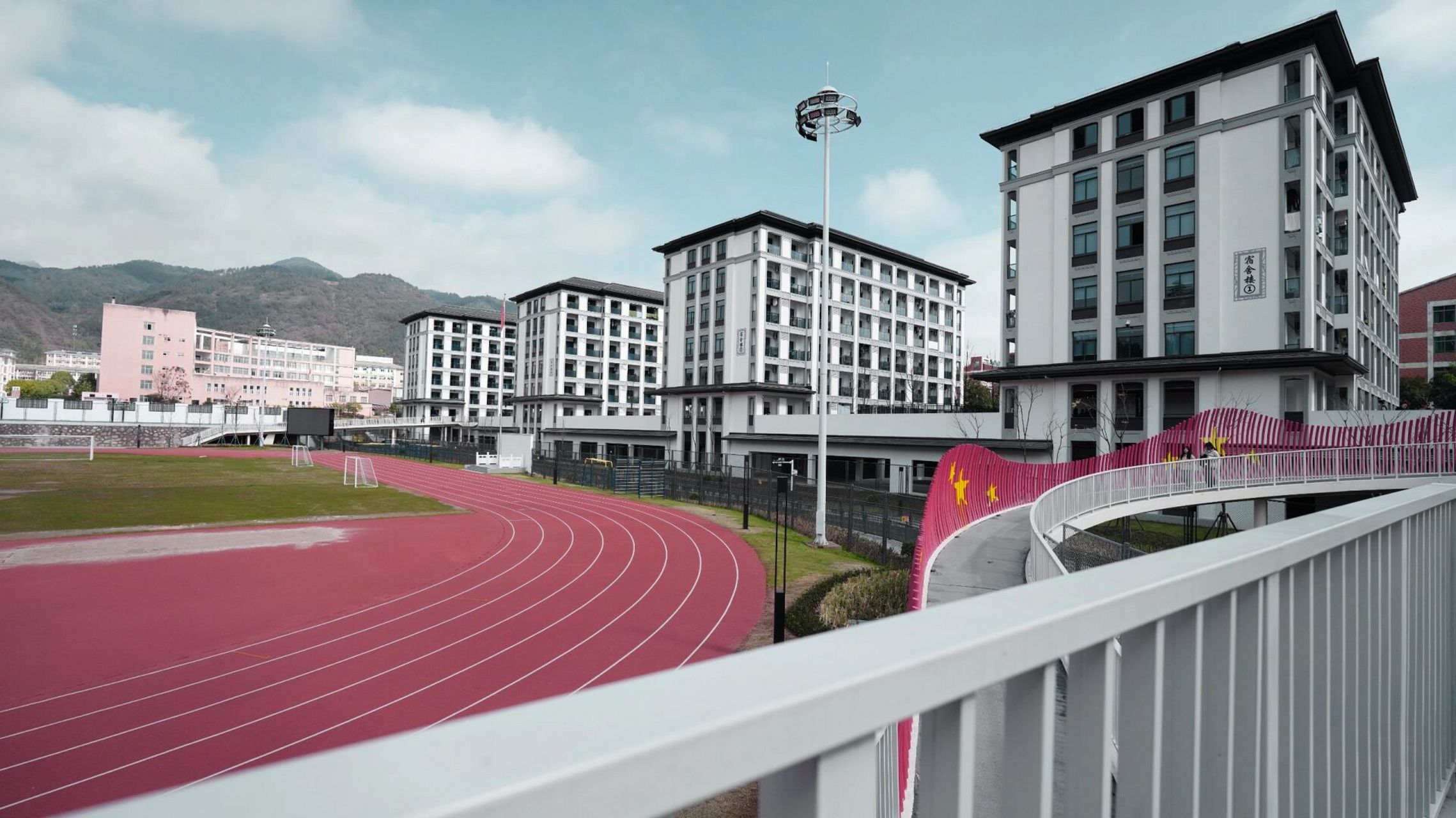 丽水旅游学校风景(新学校) 还不错的中职学校