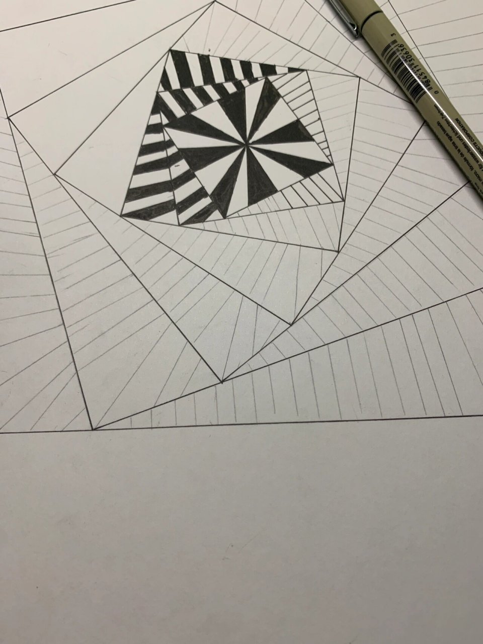 平面构成作业,对比构成,节奏构成,韵律构成 画了好久终于画完了哈哈