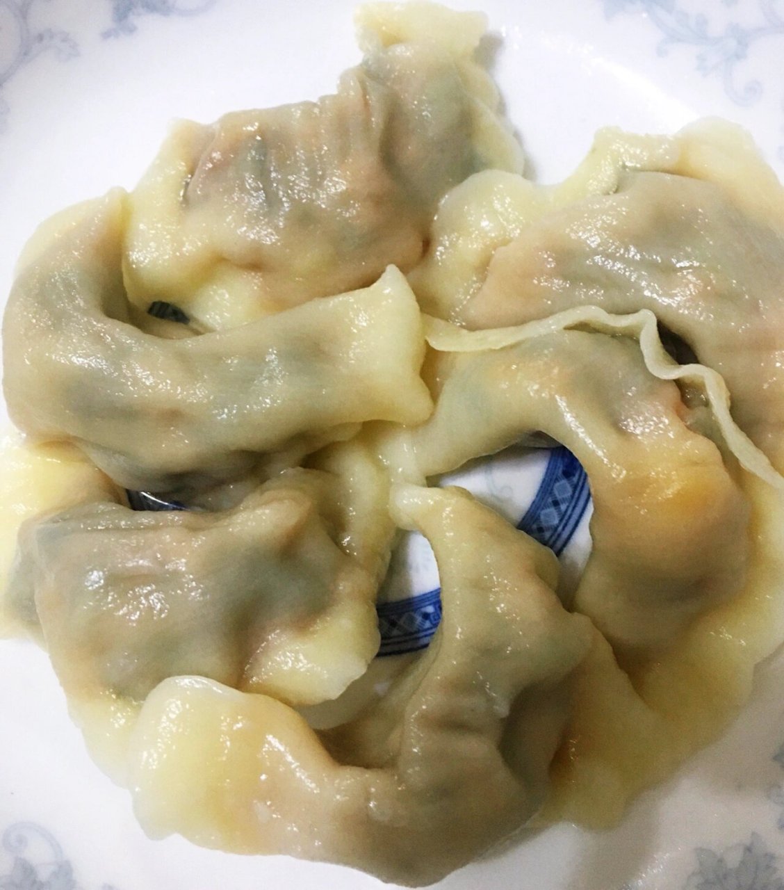 菠菜鸡蛋虾仁饺子图片