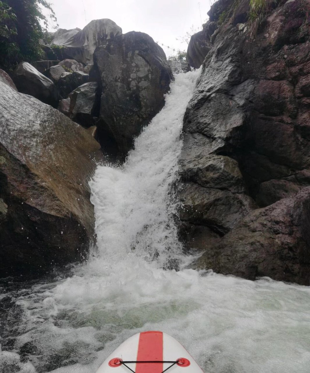 溯溪第四期～琼中七步水 位置:琼中·南茂岭七步水瀑布.