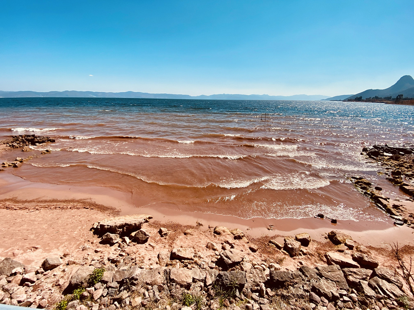 抚仙湖红沙滩 #云南旅游攻略