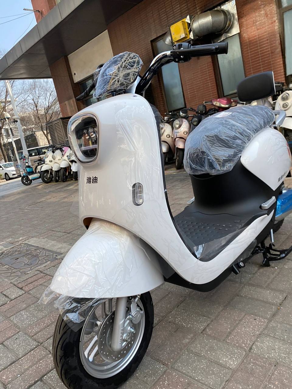 苏州雅迪冠能m6秒杀价 苏州.雅迪电动车专卖店.