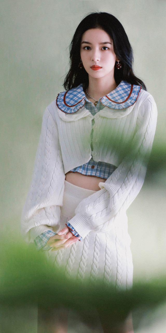 周也浪漫花间清新壁纸图集