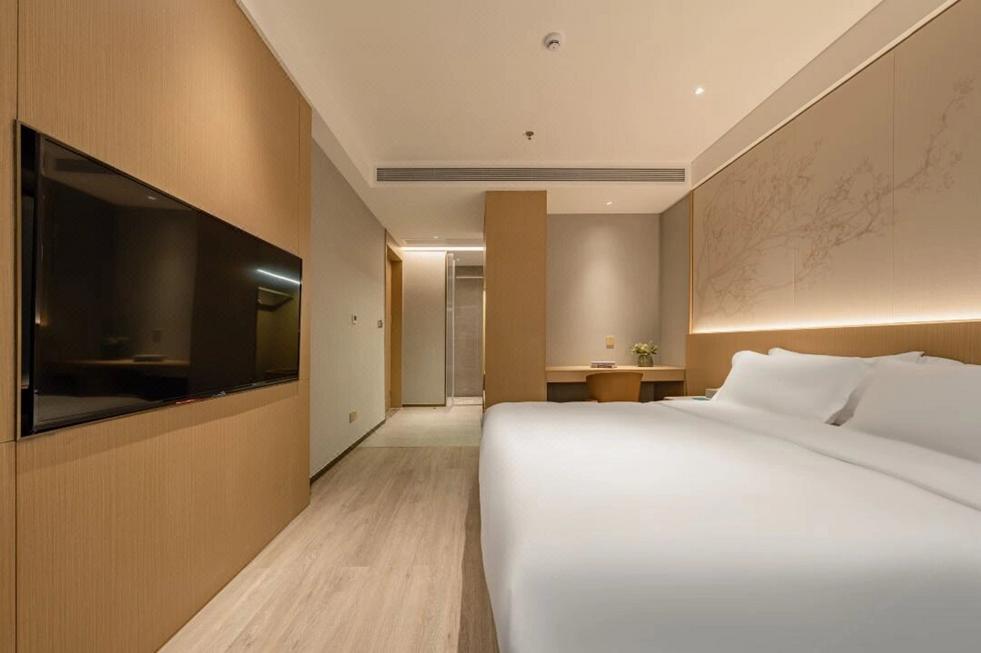 格兰云天阅酒店 67格兰云天61阅酒店(深圳中心公园店) 今天特价