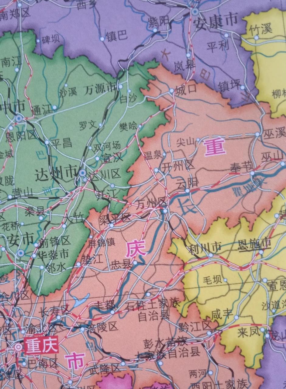 重庆最偏远的城口县终于要通铁路了,而且还是高铁线路.