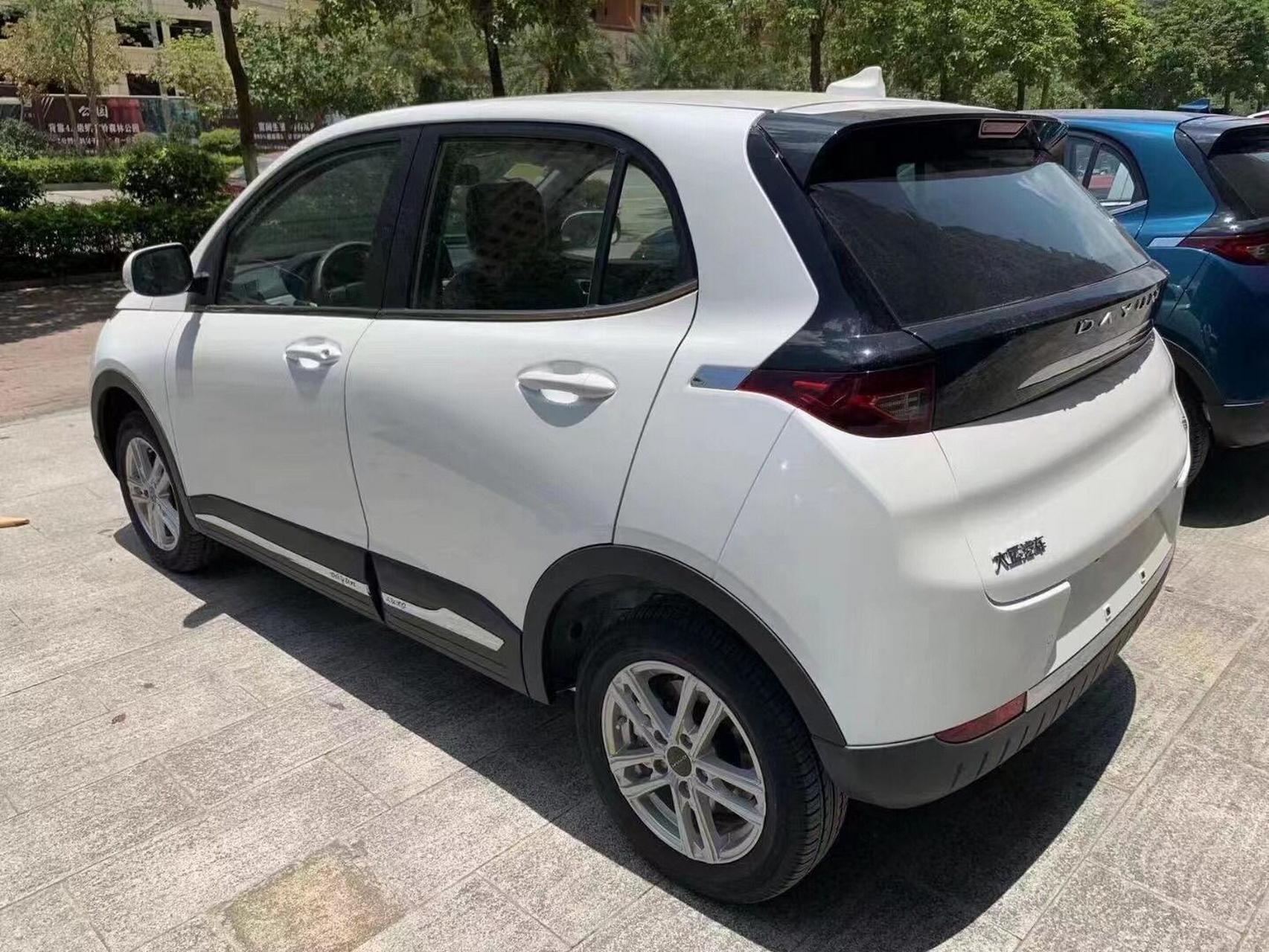 大运新能源悦虎系列 (现车)  300续航支持快慢充,主副位双气囊,车机