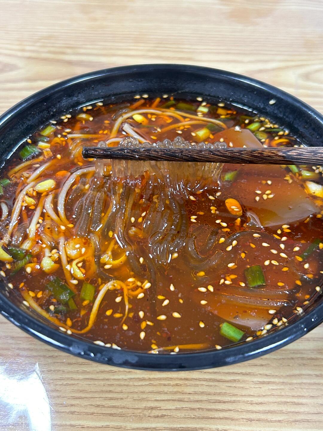 在绵阳!旺苍酸辣粉!