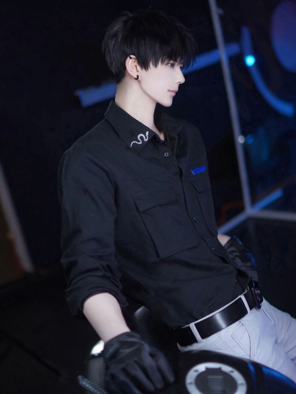 光与夜之恋-熊祁cos萧逸 熊叔真是yyds,让萧哥哥从二次元中走出来了