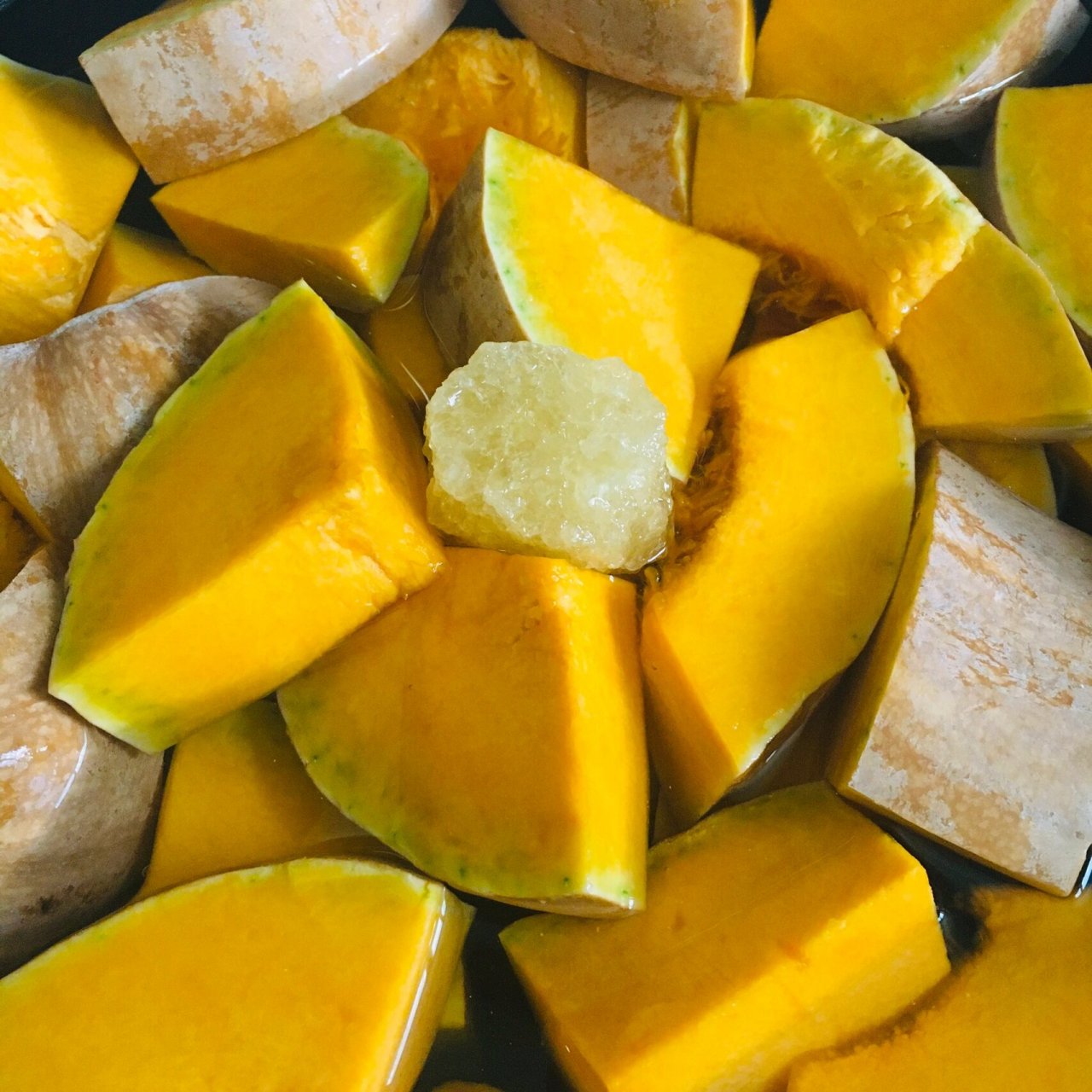 立秋了|切个老南瓜一瓜两吃 老南瓜又称老番南瓜,葫芦科南瓜属植物