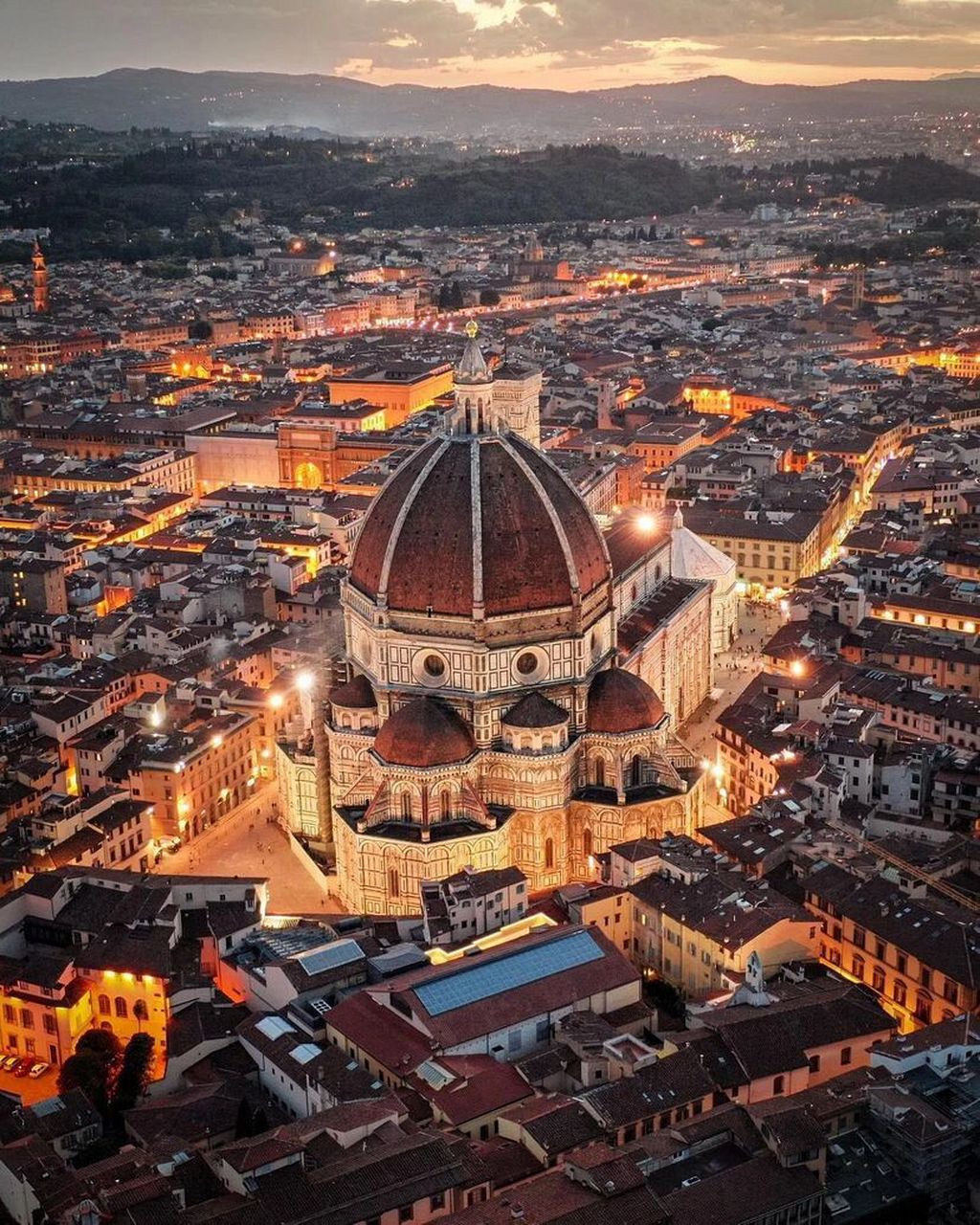 易胜博体育-佛罗伦萨连平意大利乙级,士气略有下滑-第2张图片-易胜博体育 易胜博体育-佛罗伦萨连平意大利乙级,士气略有下滑-第2张图片-易胜博体育