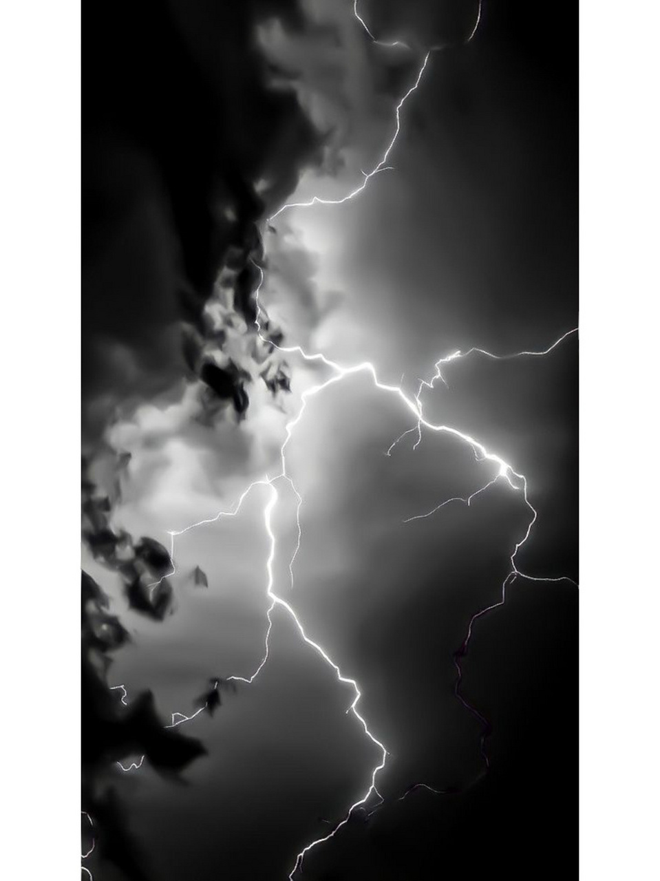 30 下雨天壁纸(二)闪电
