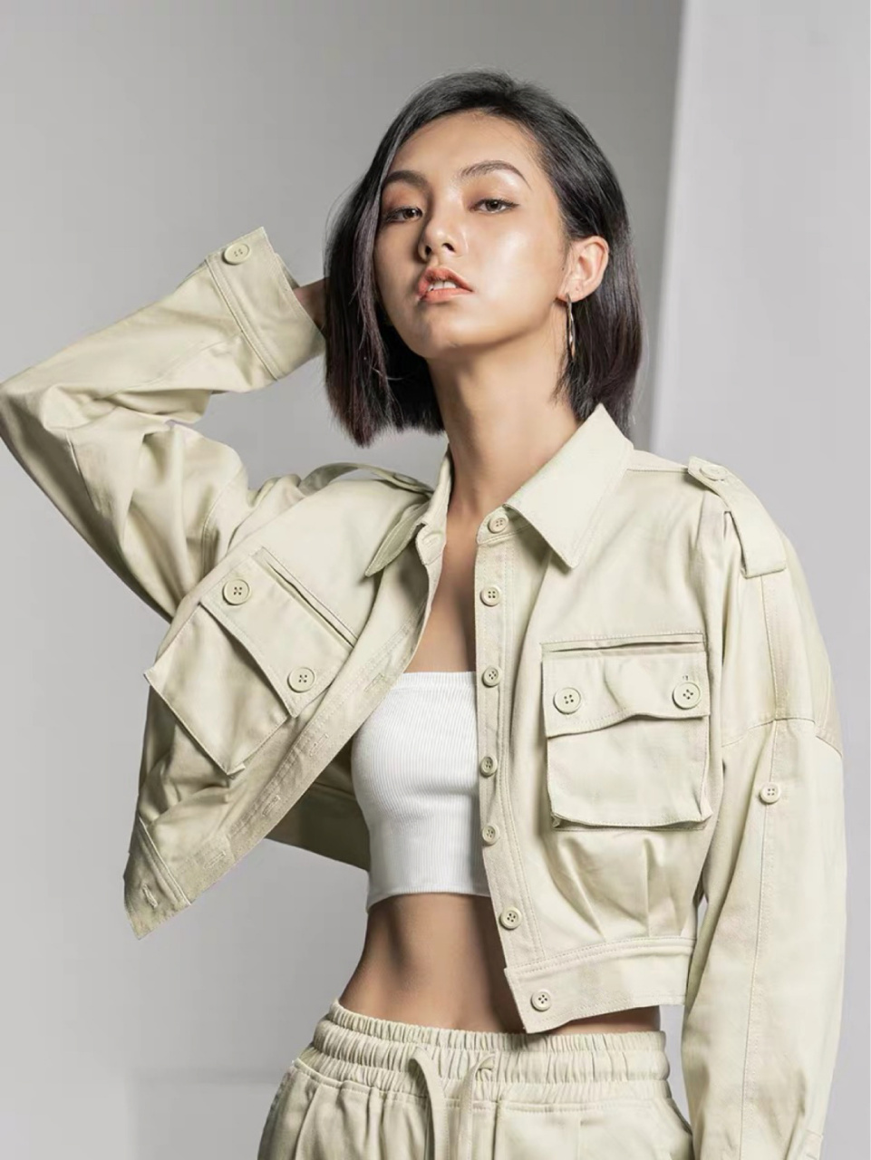 健身女孩怎么能不知鹿神 想穿上冲进健身房举起最重的那块铁 #body