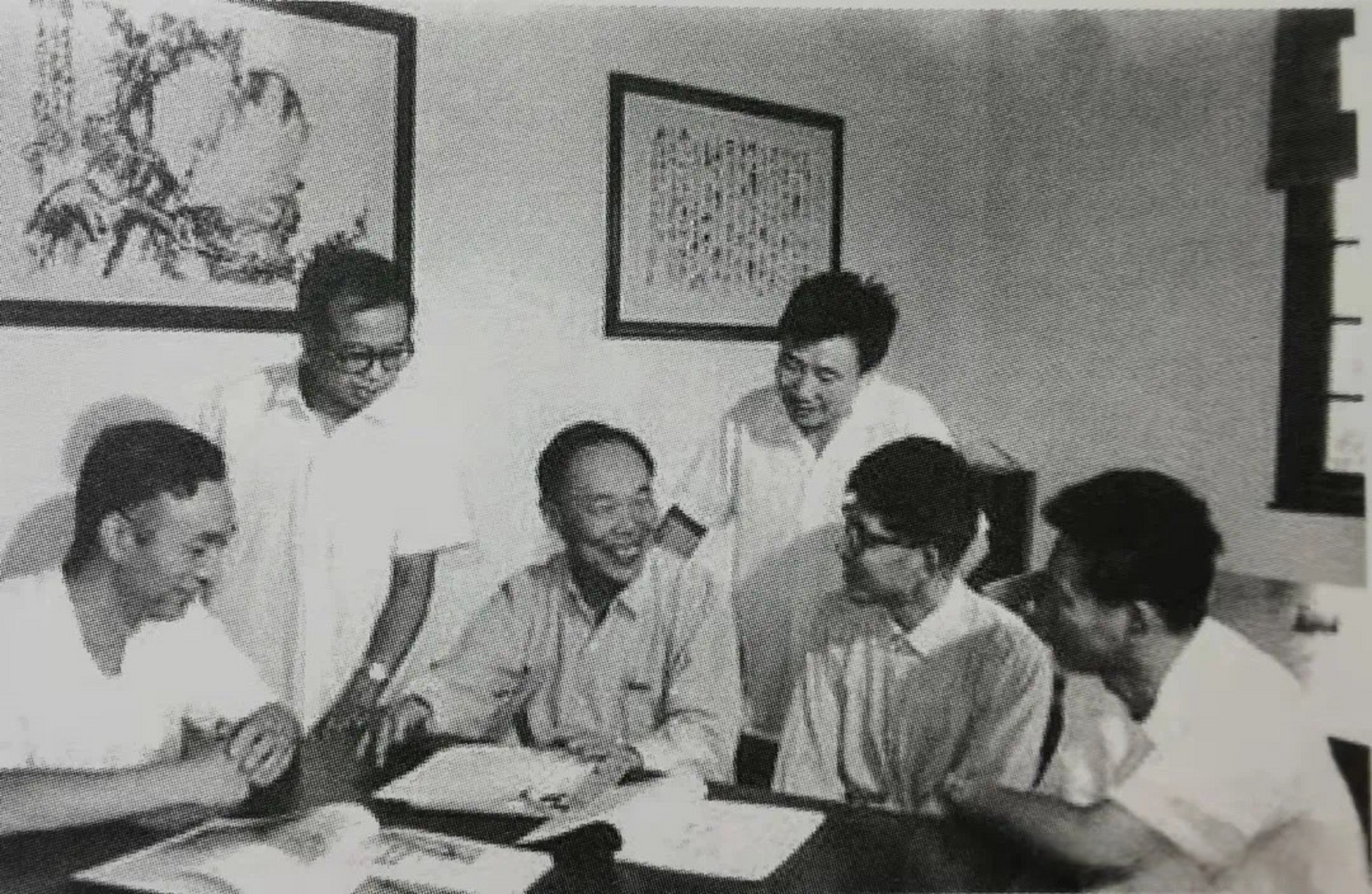 【漫步风貌区,走进李国豪旧居】李国豪旧居位于复兴西路34号卫乐公寓