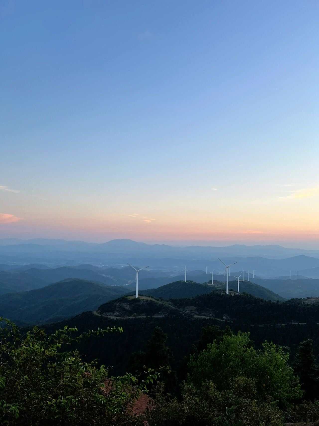 大悟县仙居顶图片