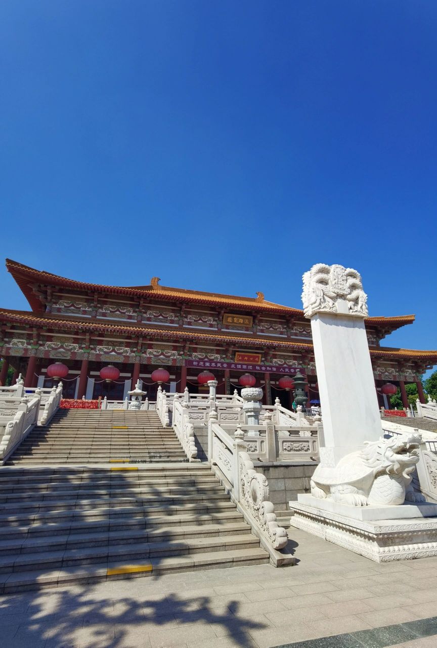 88米,是国内最高的佛阁,供