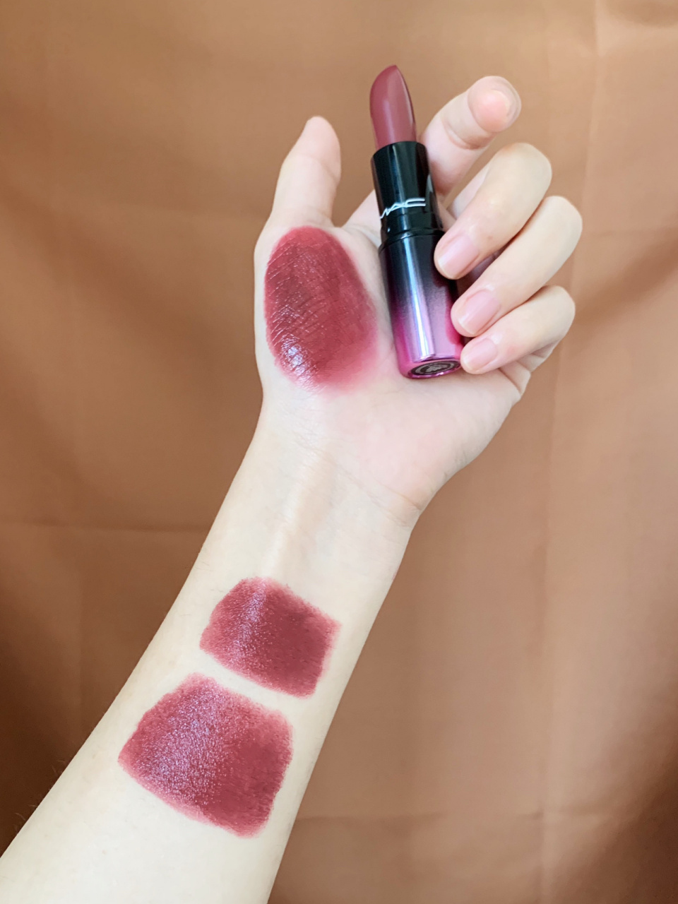 mac渐变408 好温柔又显气质的一只 96颜色就是灰调偏深的玫瑰豆沙