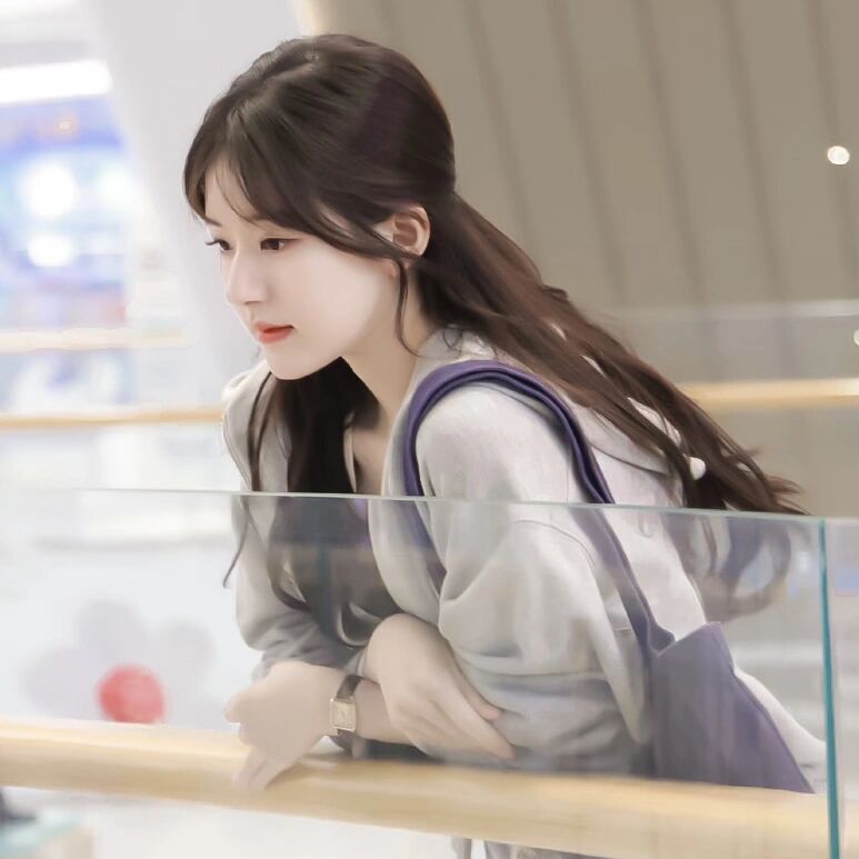 赵露思桑稚头像 来看桑稚宝👀👀