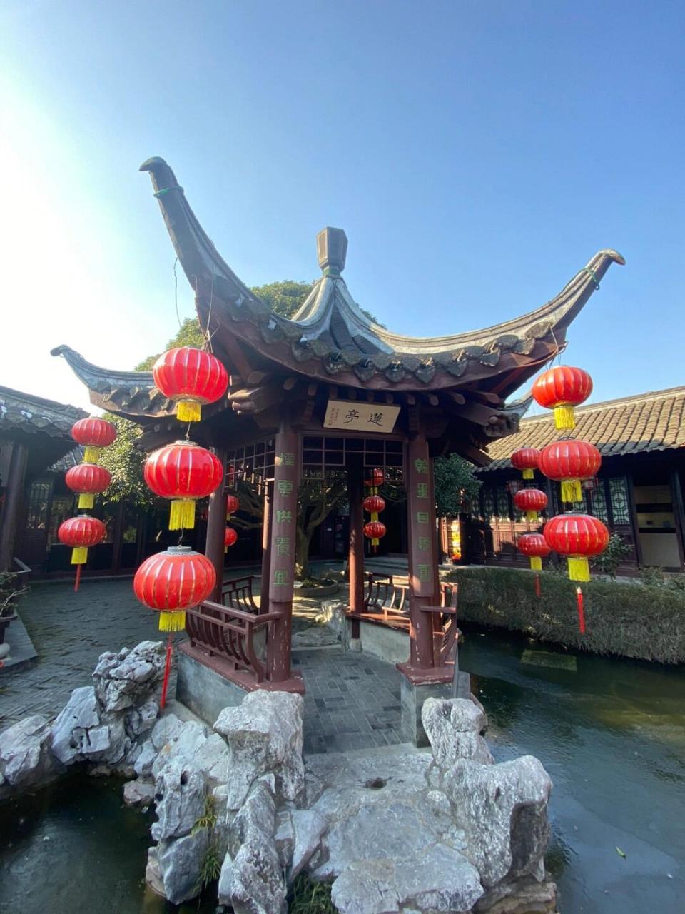 溱潼古镇(一) 江苏省泰州市溱潼古镇:进入景点看到院士旧居,至今已有