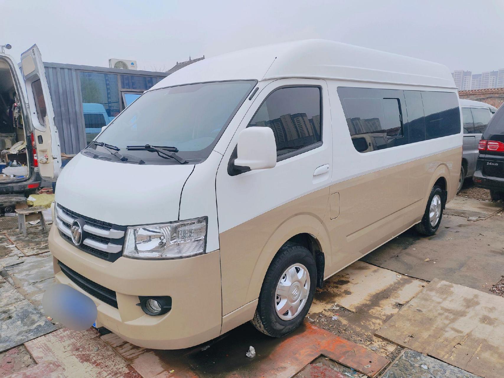 新到20年5月福田g7,高顶加长款,汽油六坐,国五排放,九万公里实表,全车