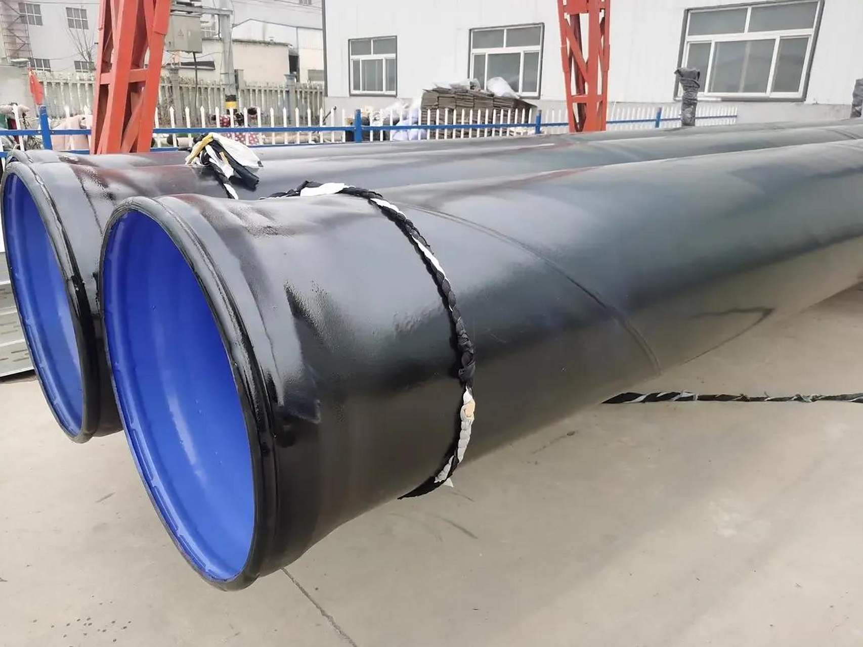 承插式防腐钢管具有耐压,耐腐蚀,耐高温等特性,可以满足各种