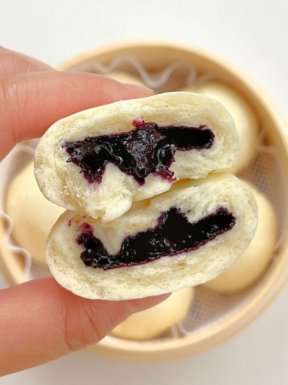 10m 辅食|奶香蓝莓夹心小馒头6015松软酸甜～ 今天分享的奶香蓝莓