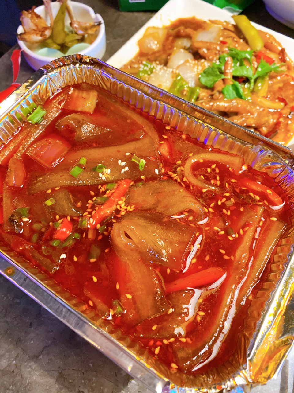 呼市探店|呼市最好吃的锡纸宽粉! 去了眼镜烧烤无数次了,他家基本所有