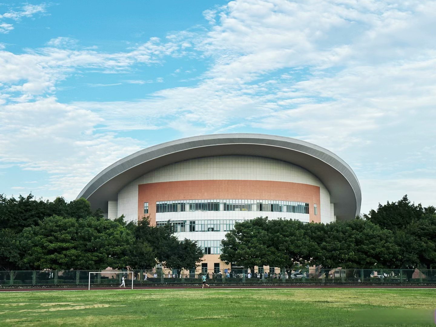 信息工程大学图书馆（信息工程大学图书馆副馆长） 信息工程大学图书馆（信息工程大学图书馆副馆长）《信息工程大学 图书馆》 中国图书