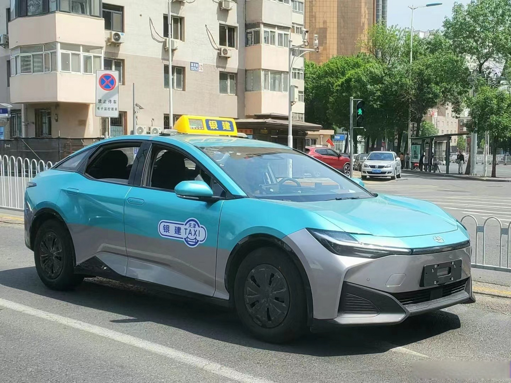 bz3出租车你见过吗?