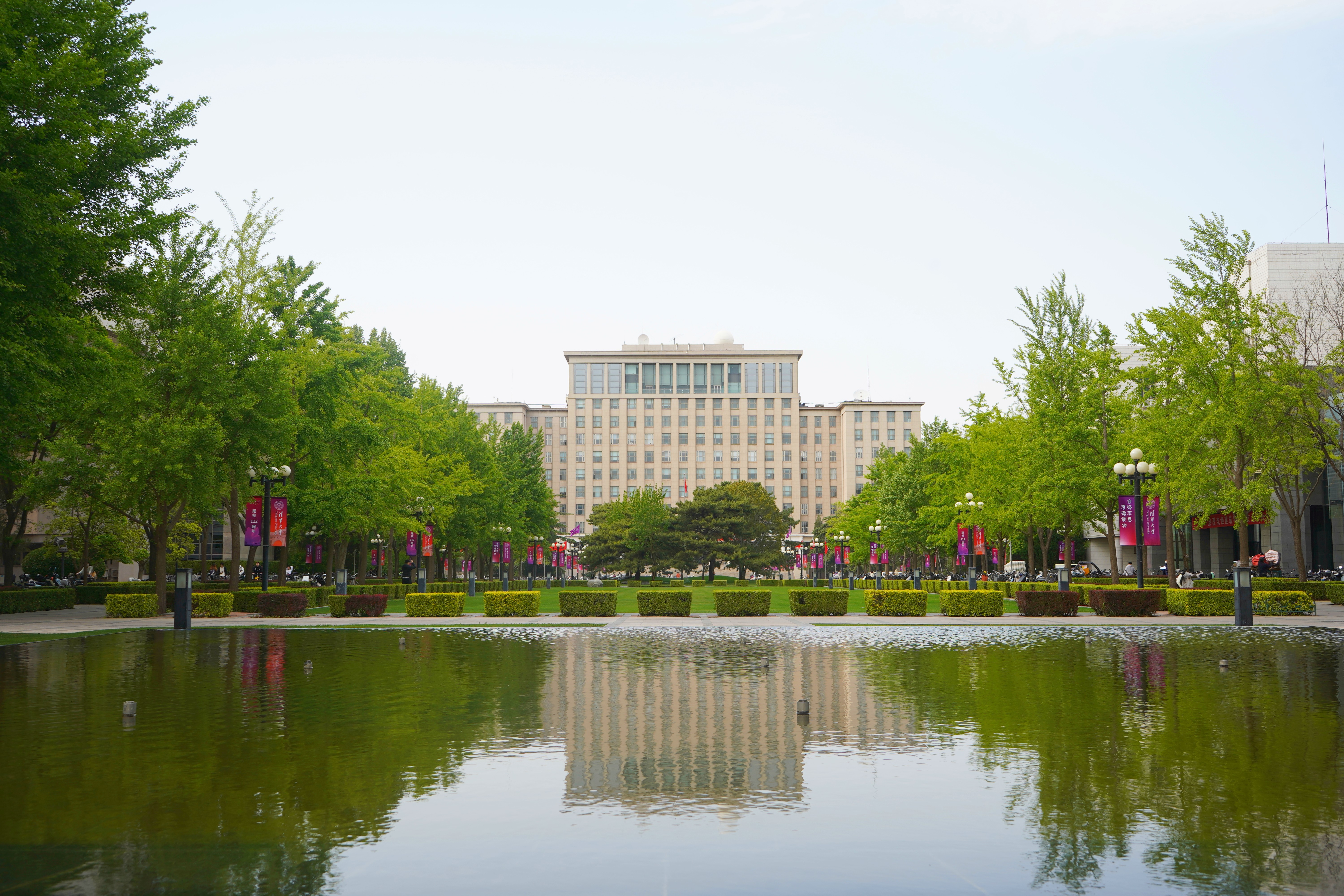 姜培学表示,清华大学是最早倡导和探索研究生教育分类发展的高校