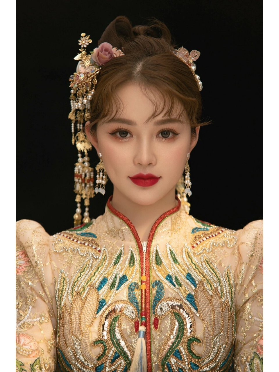 圆脸悟了95适合圆脸新娘的中式秀禾造型7815 圆脸的肉肉的仙女