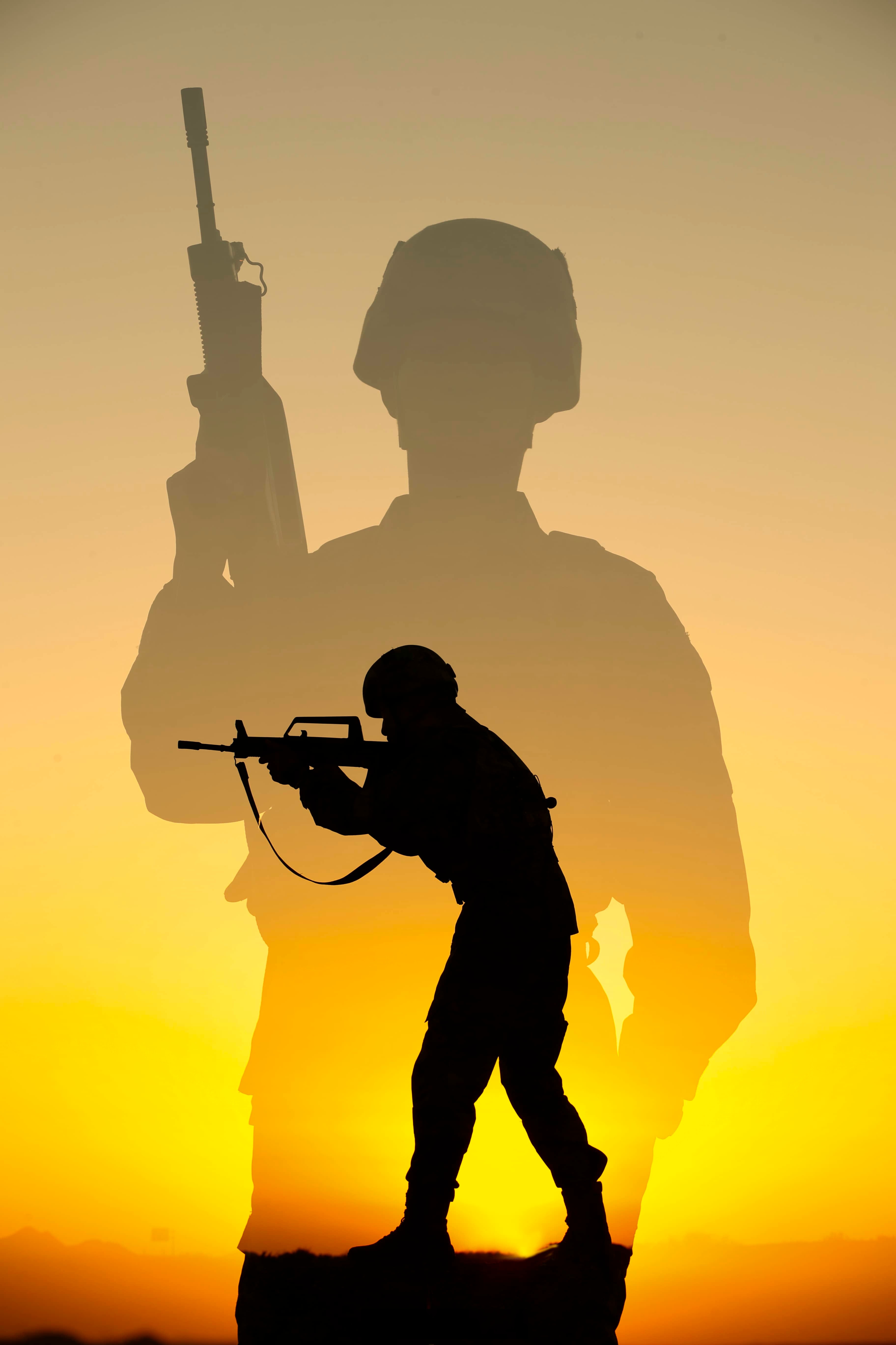 军号小夜灯#今天,走近坚守在大漠深处的警卫兵,用