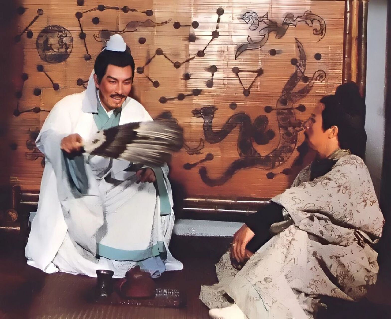 94版《三国演义》诸葛亮剧照②    《三国演义》