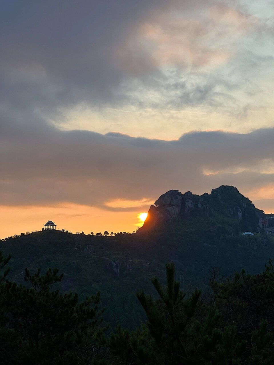 乐清爬山好去处| 白龙山7215 早上精力好 4 50就起床了 驱车来到