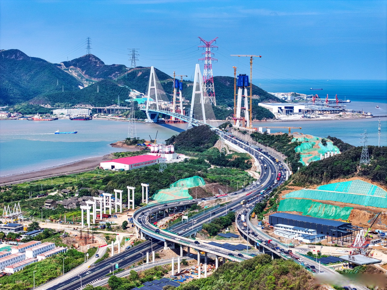 06万辆次,定岱高速11.41万辆次