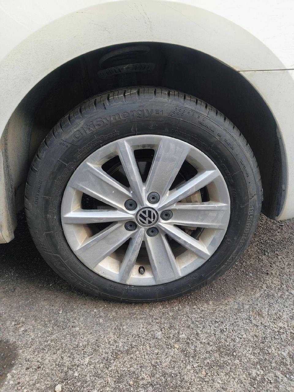 捷达更换三条佳通185/60r15轮胎