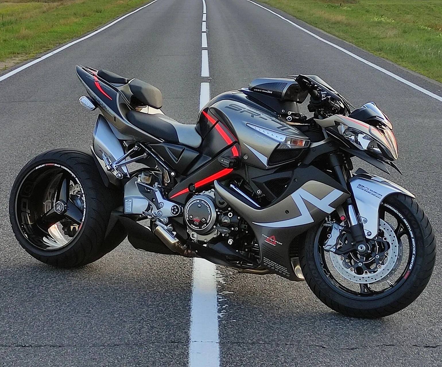 很火的爆改铃木大bking