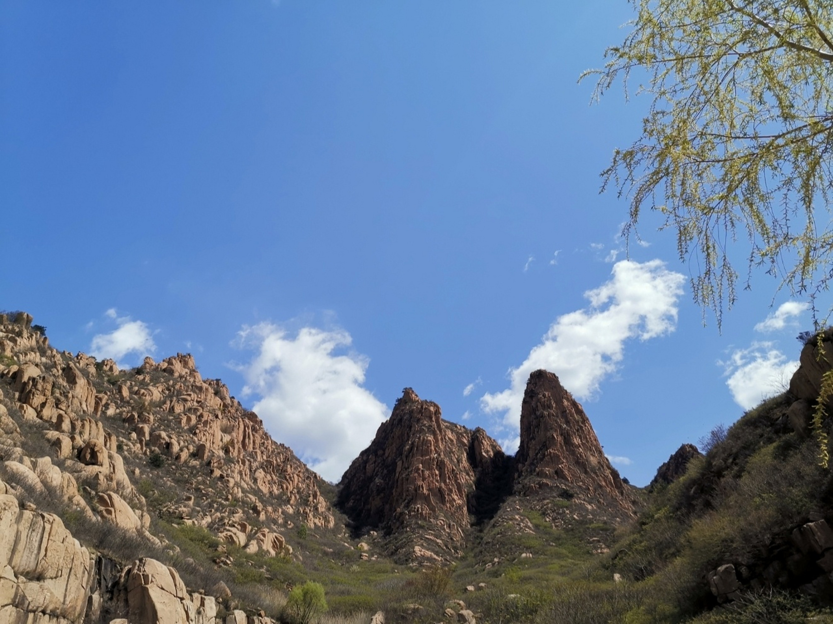 秦皇岛抚宁冰塘峪,景色篇 周末带着妈妈和孩子们去冰塘峪玩儿,没想到