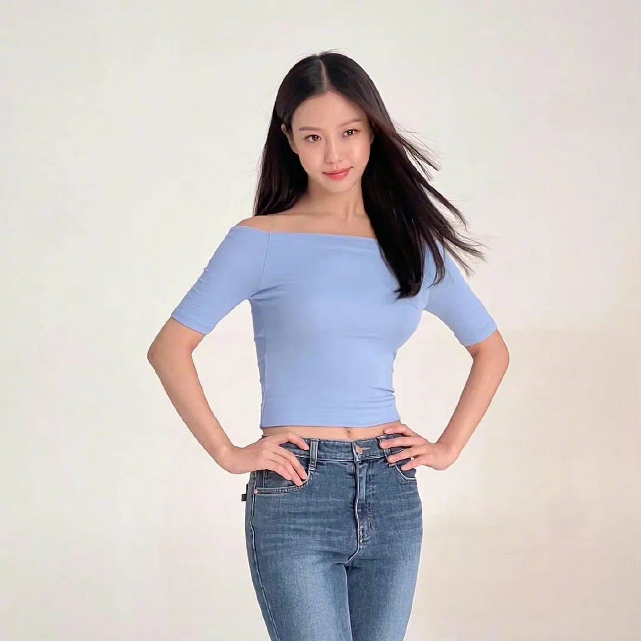 高旻示# 身材好好