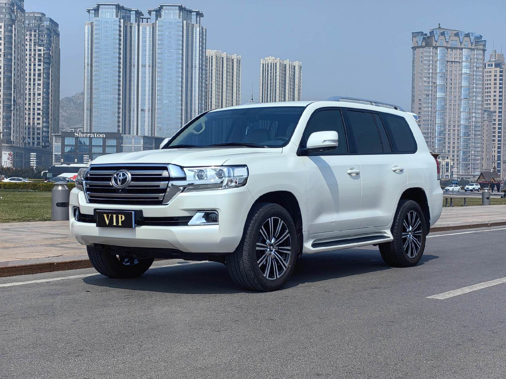 丰田兰德酷路泽(进口)4.0l v6中东 【车辆排量】4.