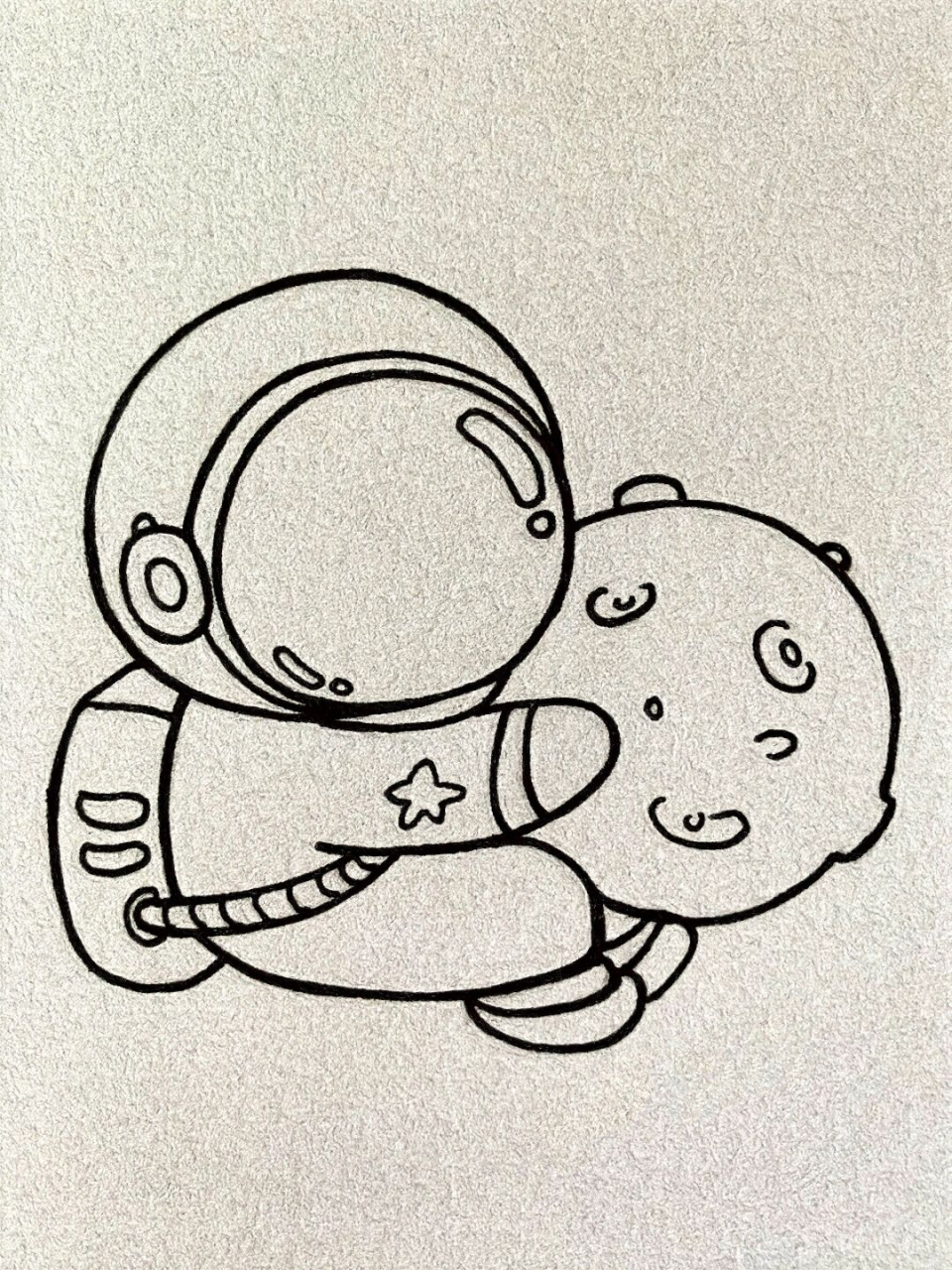 太空人简笔画 步骤图片