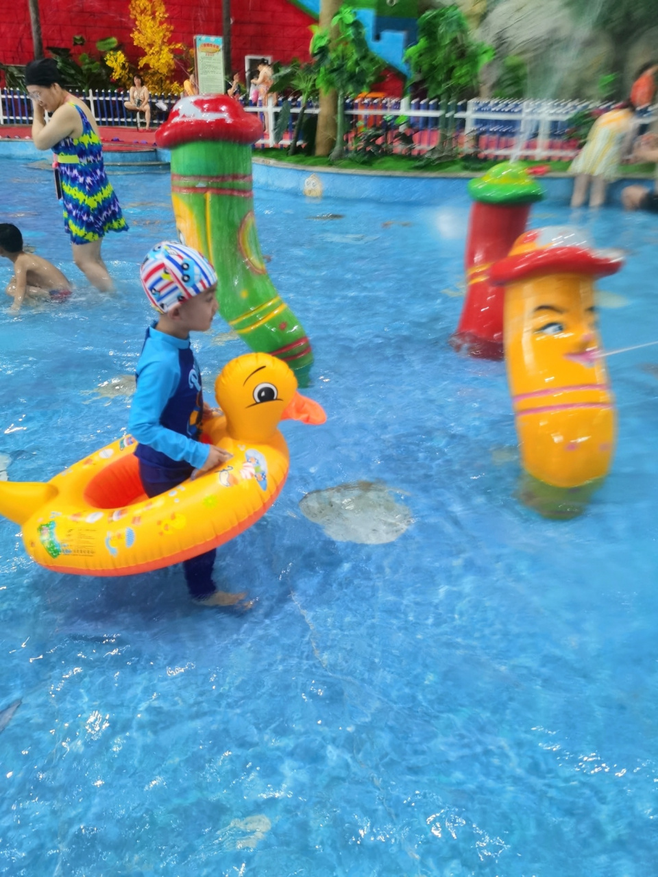 魏都水世界避雷坑 今天(2021-5-2)因为知道五一人太多,而且清明刚带