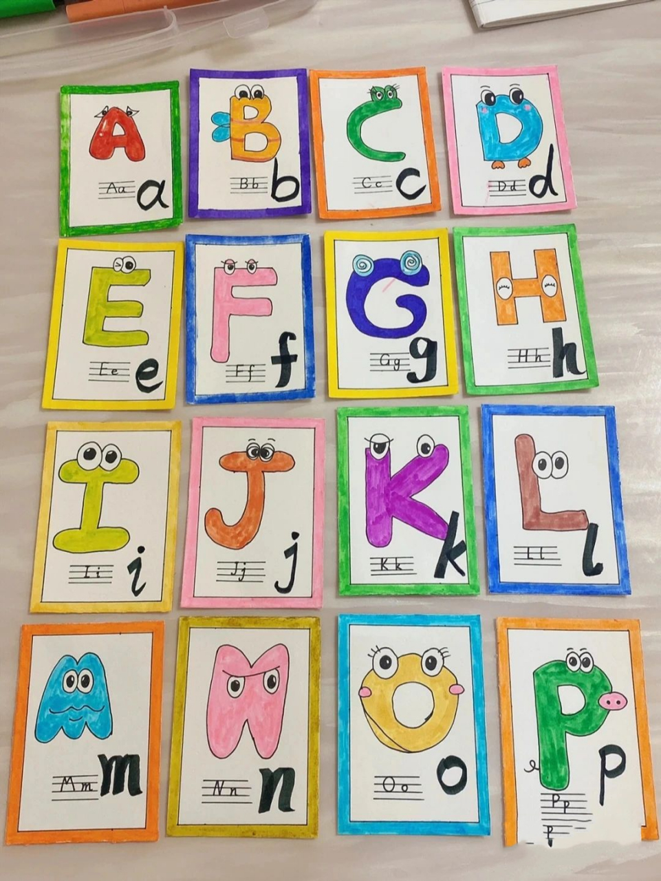 三年级必做的英文字母卡片的制作模板哦 三年级必做的英文字母卡片的