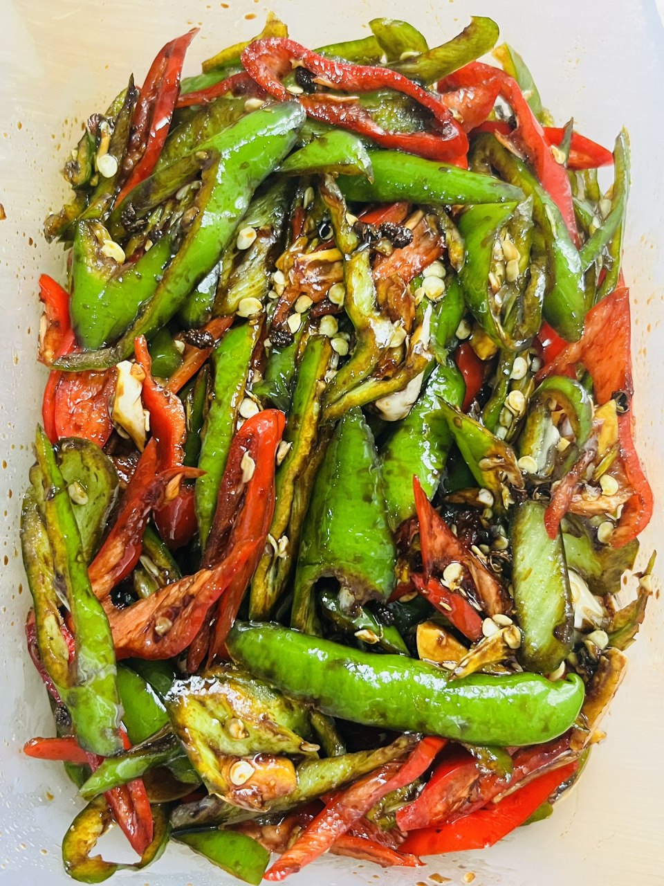 腌一个酱油泡辣椒🌶️🌶️🌶️吧   🌸食材:青辣椒,红