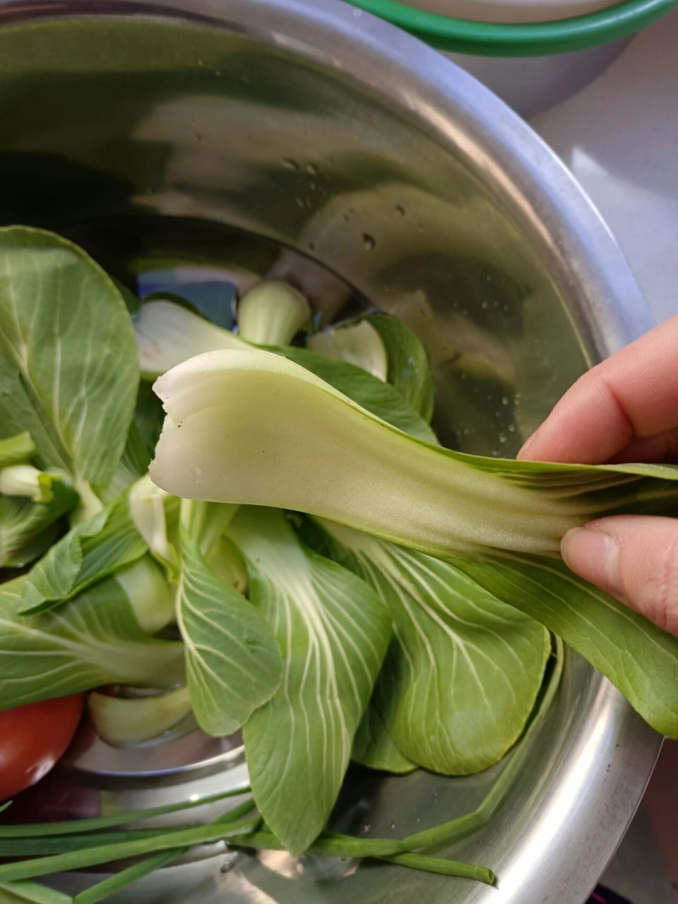 终于明白这个菜为什么叫瓢儿白了 这个白色根茎部分真的很像个勺子,都
