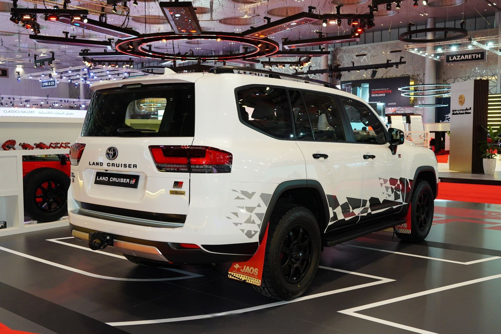 丰田兰德酷路泽gr sport亮相