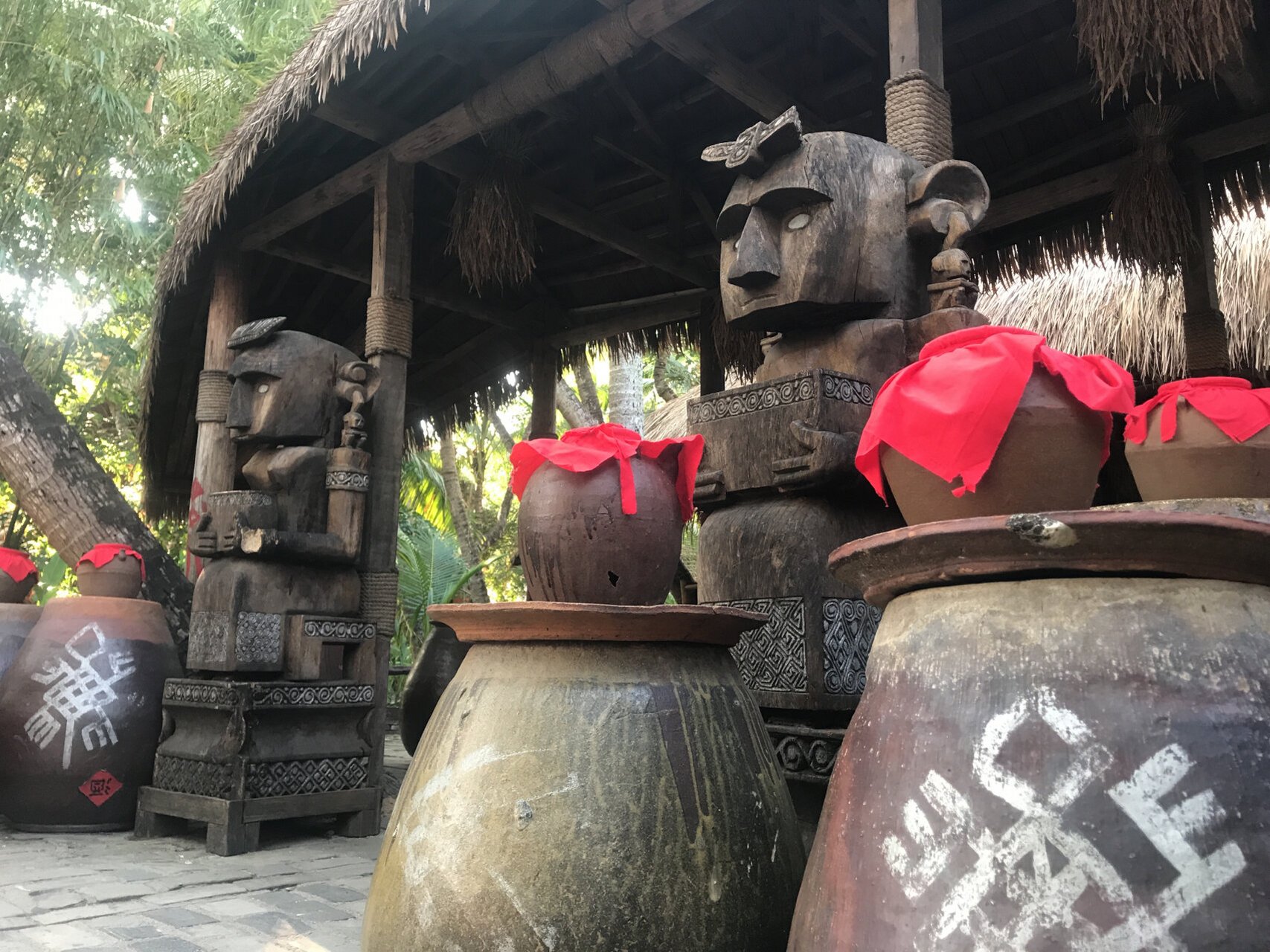 小巧精致的椰田古寨,性价比超高的三亚景区 97椰田古寨位于陵水县英