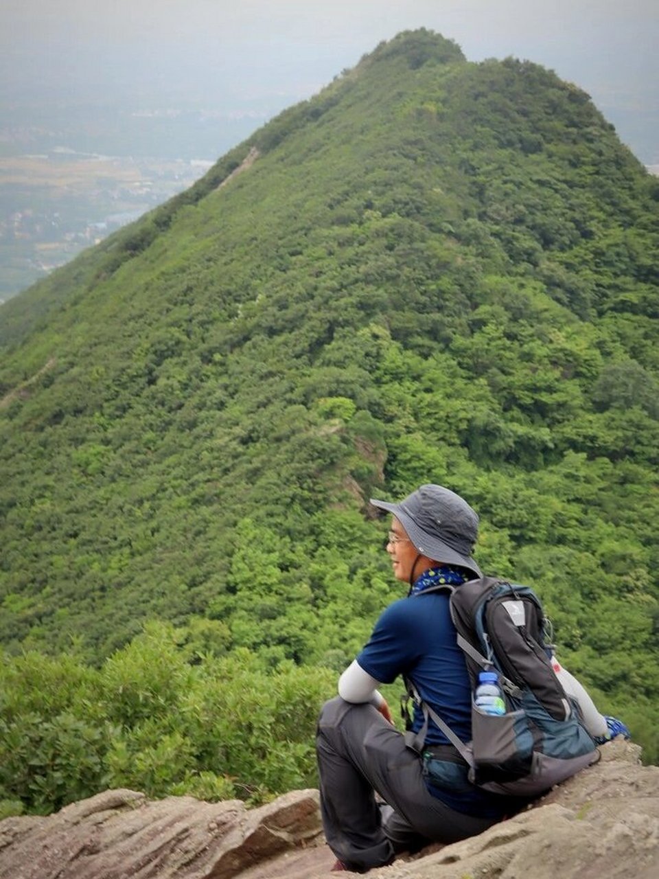 句容高骊山图片