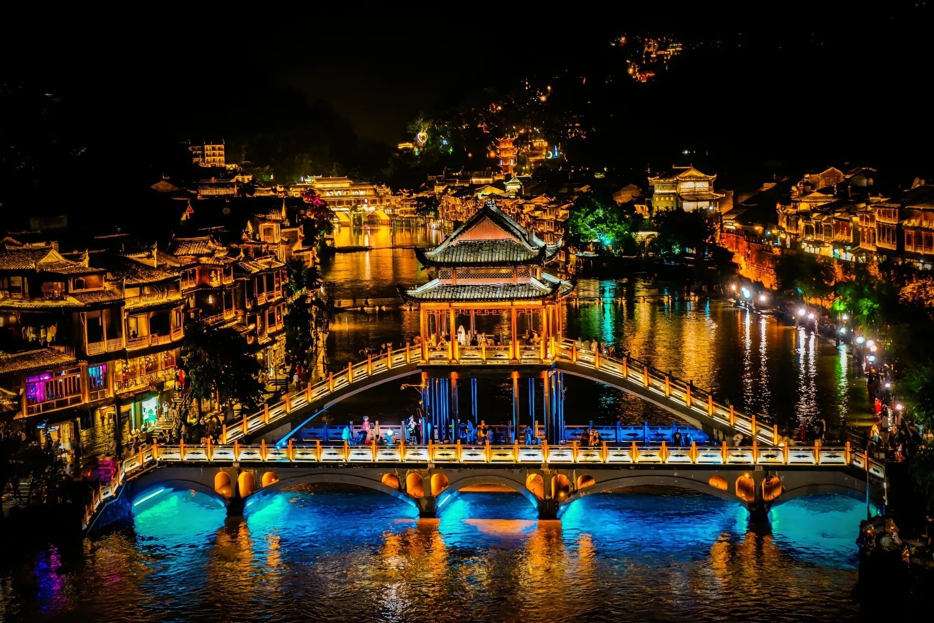 凤凰古城|茂茂心心念念的长安城 湖南湘西的凤凰古城是《仙剑奇侠传3