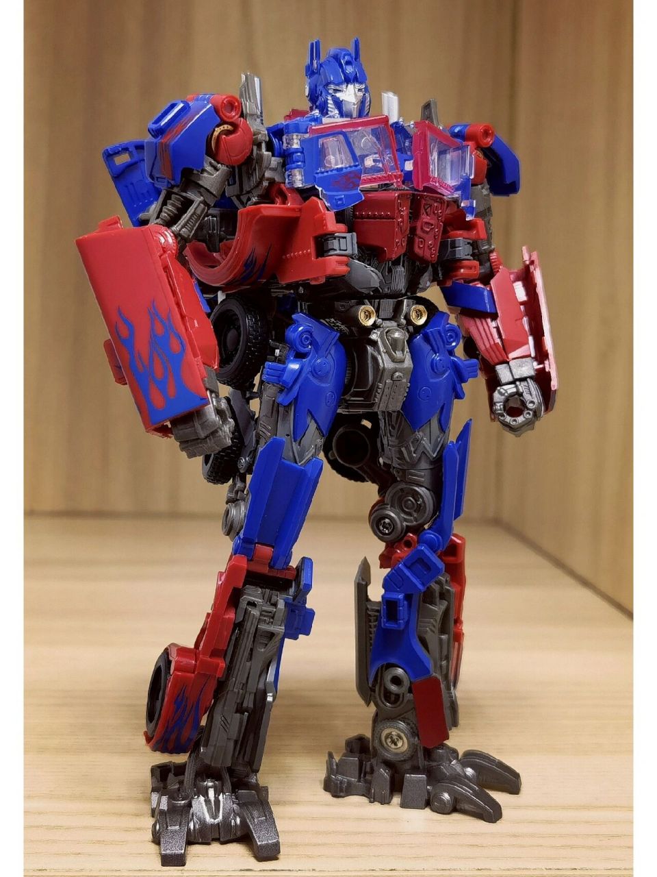 百微ss32 擎天柱